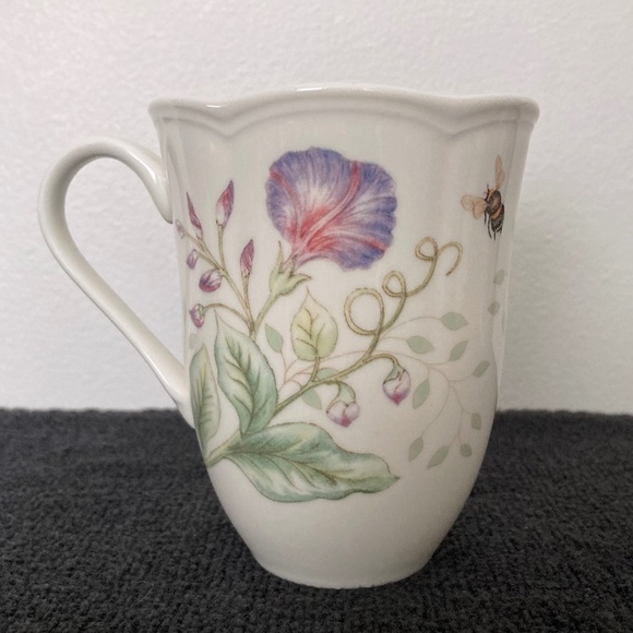 Set of 4 LENOX Butterfly Meadow Flutter Bird Mugs - Picture 9 of 16